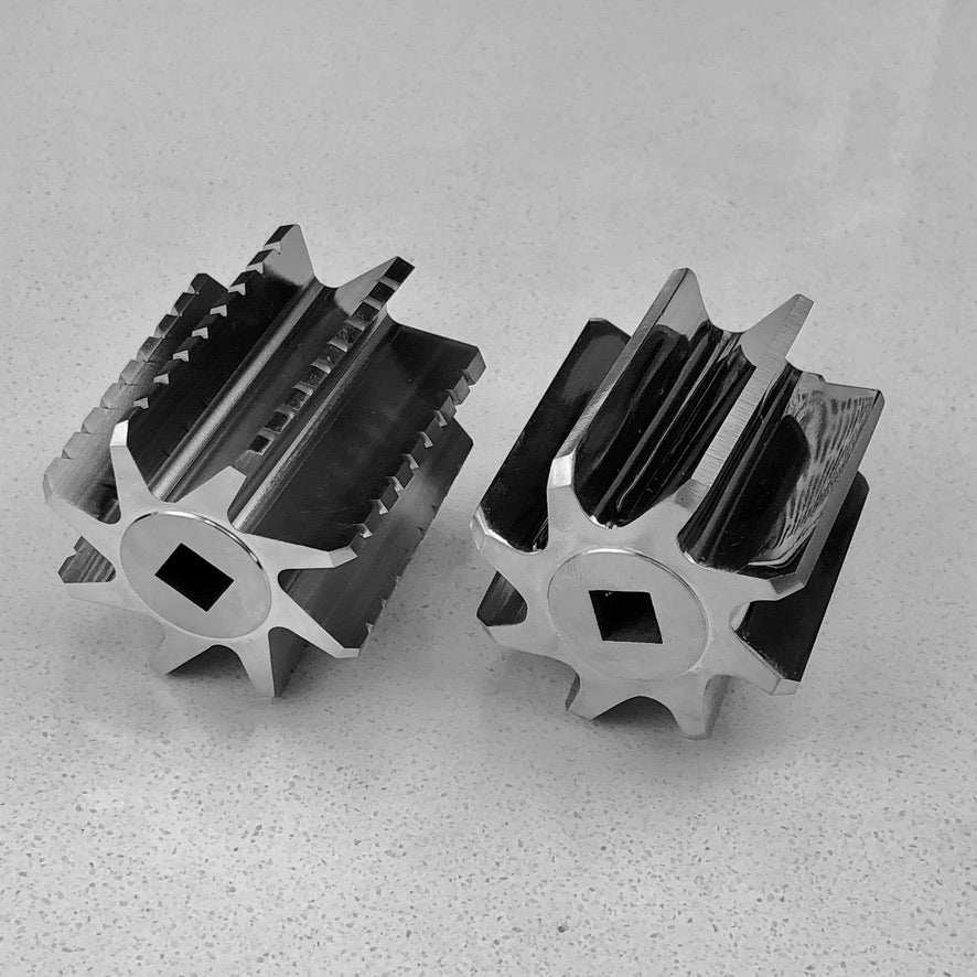 PURE Juicer straight and serrated cutters